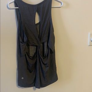 Lululemon tank